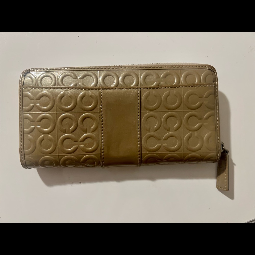 Coach Wallet - Picture 2 of 4